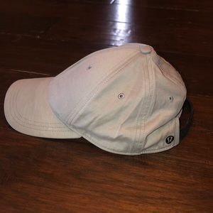 Lululemon adjustable grey hat